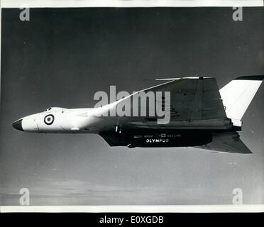 Sett. 23, 1966 - 23-9-66 Olympus 593 flying test bed in volo. La foto mostra: un aria-aria foto del bombardiere Vulcan che è stata modificata da Bristol Siddeley per esplorare il Concorde in volo subsonico busta. Un Bristol Siddeley/SNECMA Olympus 593 turbo jet, la concordia della unità di potenza, è stato inserito nel golfo di Bomba di Vulcan B MK 1 aeromobili. Foto Stock