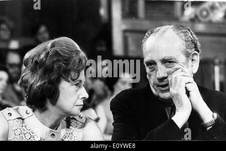 Jul 17, 1971; Londra, UK; TOM DRIBERG e Barbara Castle visto in occasione del congresso del Partito laburista la. (Credito Immagine: © Keystone Foto Stock