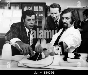 Jerry Lewis apre un laboratorio di ricerca Foto Stock