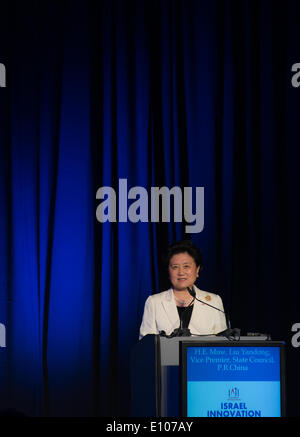 (140520) - TEL AVIV, 20 maggio 2014 (Xinhua) -- Chinese Vice Premier Liu Yandong risolve la cerimonia di apertura di Israele Conferenza Innovazione a Tel Aviv, Israele, il 20 maggio 2014. (Xinhua/Li Rui) Foto Stock