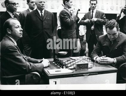 Mar 03, 1970 - Partita del secolo: grand masters Taymanov URSS e ULLMANN DDR durante il match giocato sulla settima boa Foto Stock