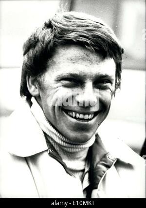 Lug. 30, 1973 - British Racing Driver ucciso in Olandese Grand Prix.: 25-enne British racing driver Roger Williamson è morto ieri quando egli è stato intrappolato nel suo blazing auto dopo la filatura fuori pista e schiantarsi a 120 mph, durante il Gran Premio d'Olanda sul circuito di Zandvoort. Mostra fotografica di Roger Williamson, Young British racing driver, che è stato ucciso durante il Gran Premio d'Olanda ieri. Foto Stock