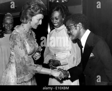 Sammy Davis Jr. incontra la principessa Alexandra Foto Stock