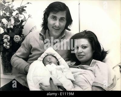 Mar 14, 1975 - i giocatori di tennis figlia nata all'ospedale americano di Neuilly. Foto Stock