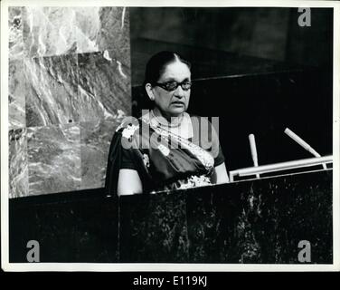 Sett. 09, 1976 - Sig.ra Sirimavo Bandaranaike Primo Ministro dello Sri Lanka rivolgermi all Assemblea Generale delle Nazioni Unite. Foto Stock