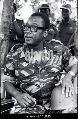 Maggio 05, 1977 - Zaire: Presidente Mobutu Sese Seko nel suo abito di battaglia comandando la guerra nella provincia di Shaba. Foto Stock