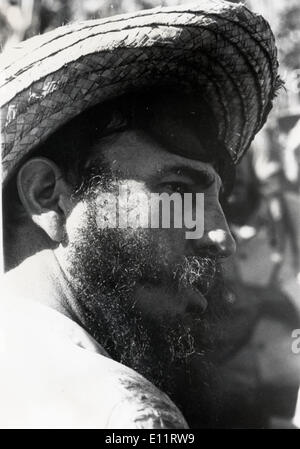 Premier cubano Fidel ALEJANDRO CASTRO RUIZ in una fattoria hat Foto Stock