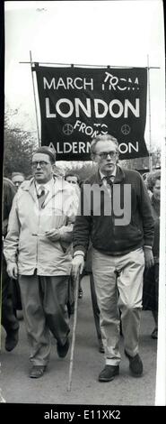 Nov. 11, 1980 - Michael Foot è il nuovo leader del partito laburista: un tardo swing di sostegno tra i parlamentari laburisti la scorsa notte ha dato il partito Foto Stock