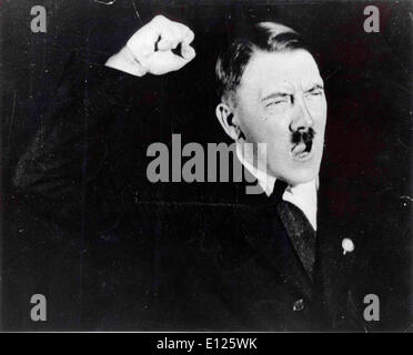 Oct 24, 2005; Berlin, Germania; (File foto: Data sconosciuta.) ADOLF HITLER dando uno dei suoi discorsi altisonanti. . : K Foto Stock