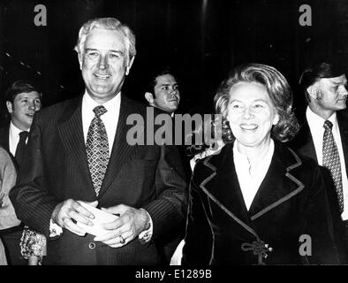 Apr 01, 2009 - Londra, Inghilterra, Regno Unito - JOHN B. CONNALLY. John Bowden Connally, Jr. (Febbraio 27, 1917 Ð Giugno 15, 1993) è stato un influente uomo politico americano che serve come governatore del Texas e segretario della Marina e del Tesoro sotto la guida dei presidenti J.F. Kennedy e R. M. Nixon, rispettivamente. Mentre era governatore nel 1963, Connally era un passeggero in auto in cui il presidente Kennedy è stato assassinato, ed egli fu gravemente ferito in tiro, ma egli è sopravvissuto nonostante le sue ferite. (Credito Immagine: KEYSTONE Pictures USA/ZUMAPRESS.com) Foto Stock