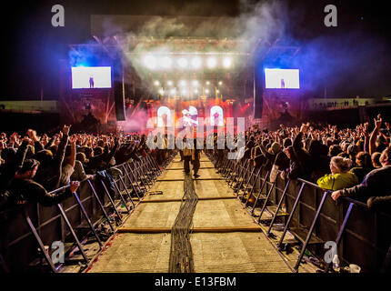 Columbus, Ohio, Stati Uniti d'America. 19 Maggio, 2014. Atmosfera su due giorno del 2014 Rock sulla gamma Festival all equipaggio Stadium di Columbus Ohio su 17 maggio 2014 © Marc Nader/ZUMA filo/ZUMAPRESS.com/Alamy Live News Foto Stock