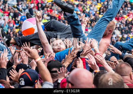 Columbus, Ohio, Stati Uniti d'America. 19 Maggio, 2014. Atmosfera su due giorno del 2014 Rock sulla gamma Festival all equipaggio Stadium di Columbus Ohio su 17 maggio 2014 © Marc Nader/ZUMA filo/ZUMAPRESS.com/Alamy Live News Foto Stock