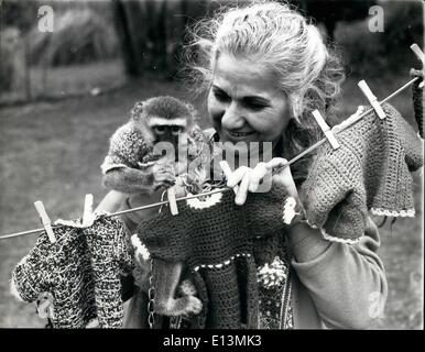 Mar 02, 2012 - appendere fuori i suoi animali domestici il lavaggio Foto Stock