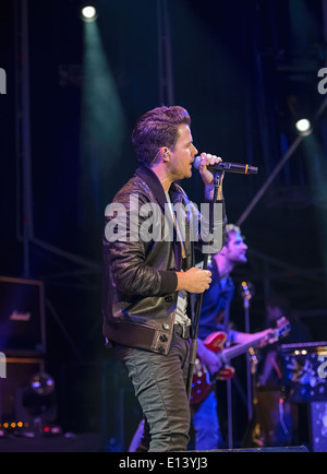 CORDOBA, Spagna 16 Maggio: Dani Martin durante il loro tour di concerti in Cordoba. Il teatro Axrquia di Cordoba, Foto Stock