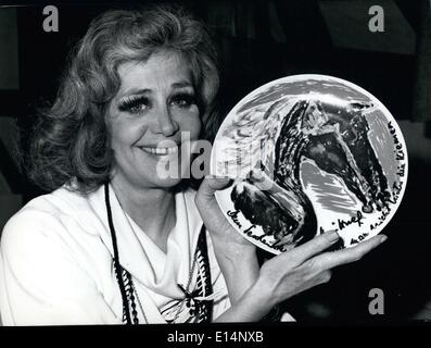 Apr. 18, 2012 - Hildegard Knef è una pittrice anche: Hildegard Knef, l'attrice tedesca, autore, cantante e song-scrittore, ha ora Foto Stock