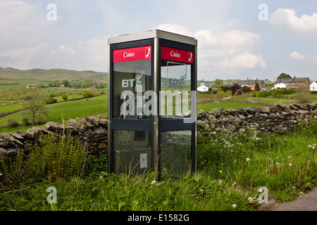 Bt KX200 casella telefono in posizione rurale in Cumbria Regno Unito Foto Stock