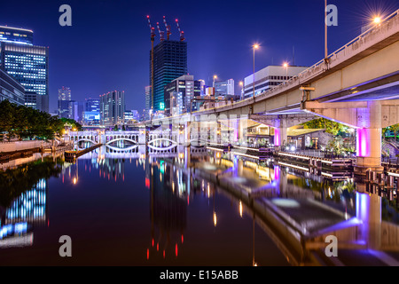 Osaka in Giappone presso il quartiere Nakanoshima. Foto Stock