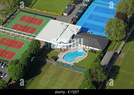 Vista aerea del Roehampton Club, un esclusivo club sportivo in Roehampton Londra