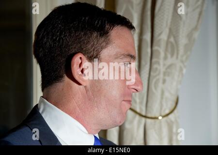 Monaco di Baviera, Germania. 23 Maggio, 2014. L'autore e giornalista Glenn Greenwald parla durante un'intervista a Monaco di Baviera, Germania, il 23 maggio 2014. Greenwald presenta il suo nuovo libro "nessun posto dove nascondersi: Edward Snowden, NSA, e gli Stati Uniti Stato di sorveglianza". Foto: Sven Hoppe/dpa/Alamy Live News Foto Stock