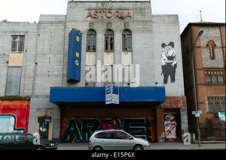 Banksy snogging coppers brighton, abbandonato il cinema, Foto Stock