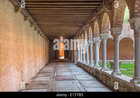 Venezia - atrio della chiesa di San Francesco della Vigna Foto Stock