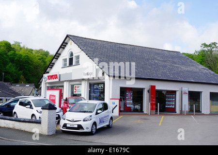 Vantage Toyota concessionaria & Showroom, Grange Over Sands, Cumbria, England, Regno Unito Foto Stock