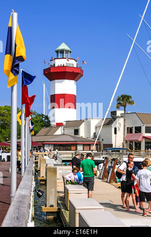 Città del Porto Faro di pini marittimi in Hilton Head SC Foto Stock