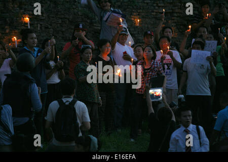 Chiang Mai, Thailandia. Xxiv Maggio, 2014. Un rally contro il colpo di stato militare che ha avuto luogo il 22 maggio 2014 in Chiang Mai Thailandia Credito: Rohan Radheya/ZUMAPRESS.com/Alamy Live News Foto Stock