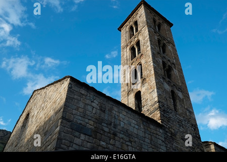 Il catalano della romanica chiesa di Santa Maria de Taull in Vall de Boi valley provincia di Lleida in Catalogna Spagna Foto Stock