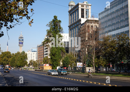 Avenida Libertador General bernado O'Higgins downtown Santiago del Cile Foto Stock