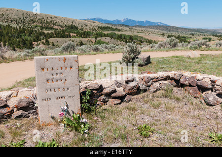 Montana, Virginia City, 19C oro città mineraria, Boot Hill Cimitero, Dalton marcatore grave Foto Stock