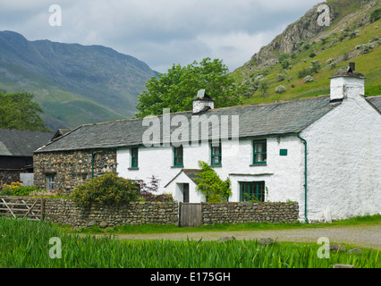 Medio è sceso Farm, grande Langdale, Parco Nazionale del Distretto dei Laghi, Cumbria, England Regno Unito Foto Stock