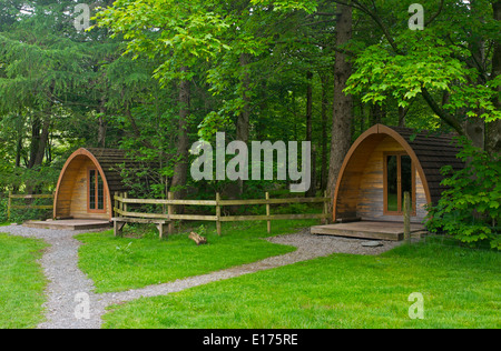 Camping pod in grande Langdale Campeggio, Parco Nazionale del Distretto dei Laghi, Cumbria, England Regno Unito Foto Stock