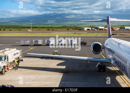 Hawaiian Airlines Boeing aereo presso l'Aeroporto di Kahului in Maui. Foto Stock