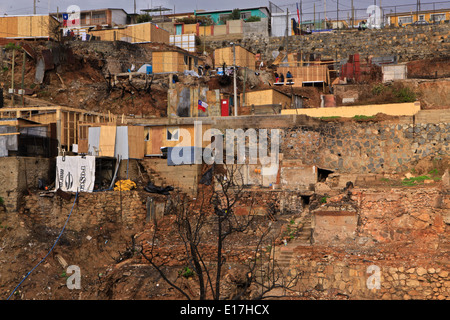 Valparaiso, dopo il grande incendio, la ricostruzione delle abitazioni Cile 2014 Foto Stock