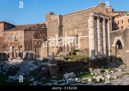 Il tempio di Marte Ultore nel Foro di Augusto, Roma, Italia Foto Stock