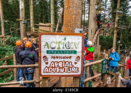 Ariel Adventure Centre Parcs, Longleat, Wiltshire, Inghilterra, Regno Unito. Foto Stock