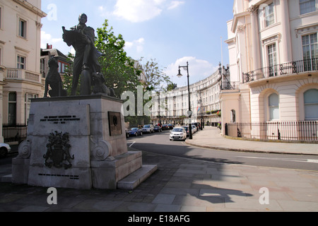 Statua di Sir Robert Grosvenor Belgrave Square Londra Foto Stock