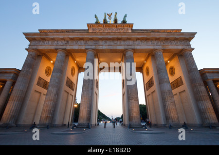 La Porta di Brandeburgo a Berlino, Germania.