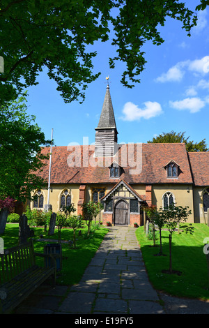 St Giles' Church, Ickenham, London Borough of Hillingdon, Greater London, England, Regno Unito Foto Stock