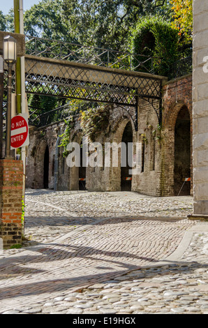 Le strade in ciottoli nel sud della città degli Stati Uniti Foto Stock