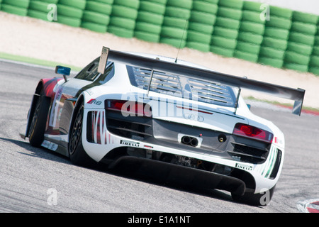 AUDI R8 LMS di Audi Sport Italia Team, pilotato da Dindo Capello (ITA) e Zonzini Emanuele (RSM), , C.I. Gran Turismo Foto Stock