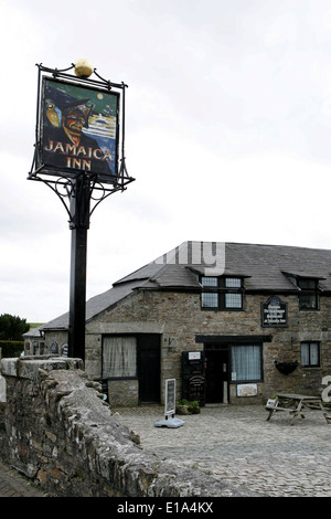 La storica "Jamaica Inn' pub reso famoso da autore Daphne du Maurier Foto Stock