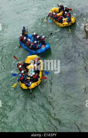 Rafting nel fiume Salza in Palfau, Stiria, Austria Foto Stock
