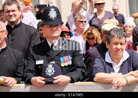 Città del Vaticano. Il 28 maggio 2014. Papa Francesco, Udienza generale del 28 maggio 2014 Credit: Davvero Facile Star/Alamy Live News Foto Stock