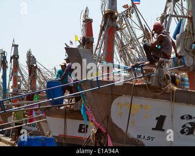 Thailande Port de Peche de Phuket, pesca Porto di Phuket, barche Foto Stock