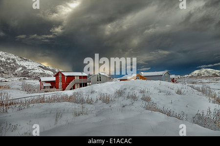 Inverno in Norvegia paesaggio : spiaggia congelate di Sommaroy Foto Stock