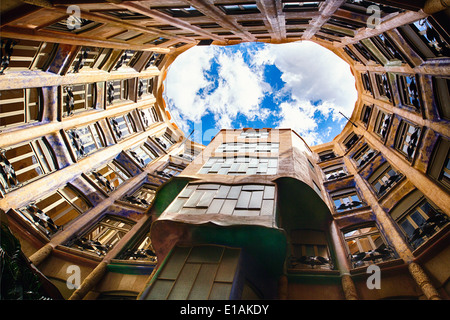 Vista cielo da La Pedrera, Barcellona, in Catalogna, Spagna Foto Stock