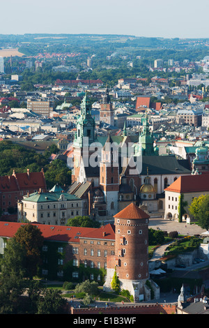 L'Europa, Polonia, Malopolska, Cracovia, dalla collina di Wawel Castle e la Cattedrale, il sito Unesco Foto Stock