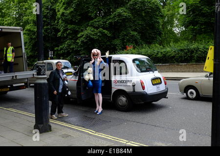 Londra, Regno Unito. Il 29 maggio 2014. Pandemonia lasciando RCA visualizza Credito: Rachel Megawhat/Alamy Live News Foto Stock